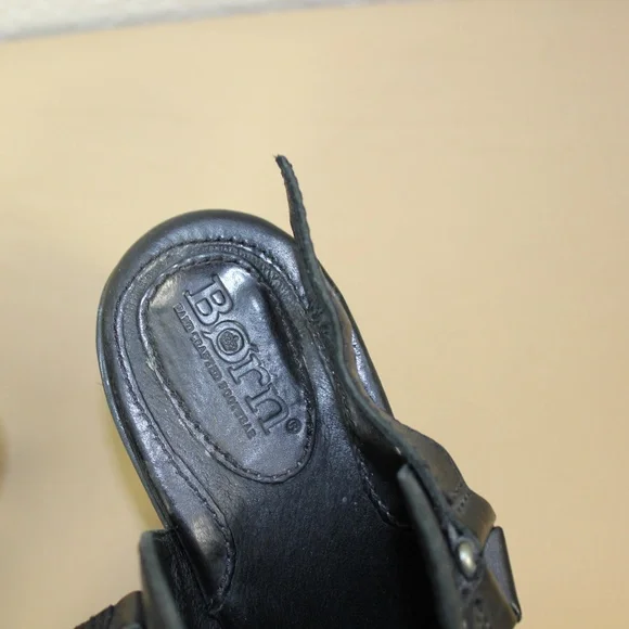 BORN Women's Mule Studded Shoes Black Size 7 - Picture 3 of 8